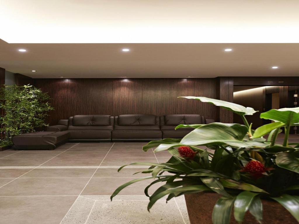 Roni Tourist Hotel Чонджу Экстерьер фото